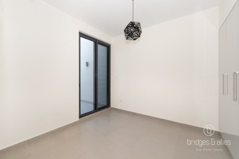 Снять в аренду виллу в Дубай Хилс Эстейт, Дубай: 3 спальни, 270.9м², № 77149 - фото 18