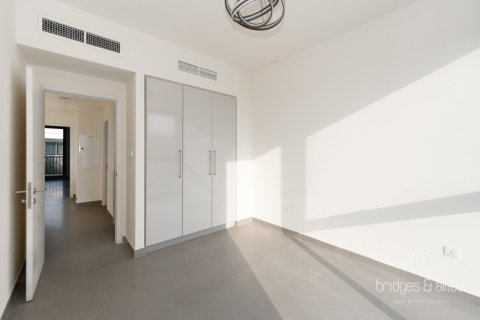 Снять в аренду виллу в Дубай Хилс Эстейт, Дубай: 3 спальни, 270.9м², № 77149 - фото 17