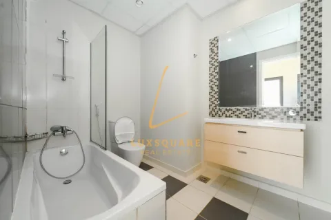 Townhouse in DAMAC Hills (Akoya by DAMAC), Dubai 3 bedrooms, 175 sq.m. № 77136 - photo 20