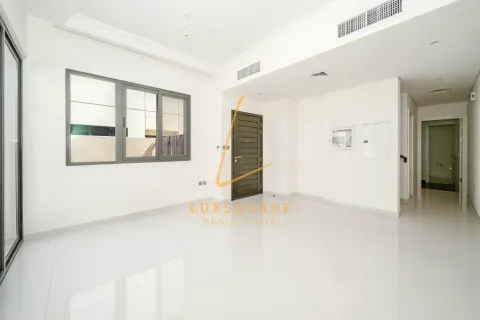 Townhouse in DAMAC Hills (Akoya by DAMAC), Dubai 3 bedrooms, 175 sq.m. № 77136 - photo 8