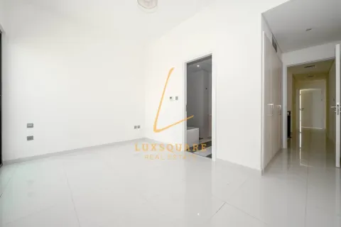 Townhouse in DAMAC Hills (Akoya by DAMAC), Dubai 3 bedrooms, 175 sq.m. № 77136 - photo 5