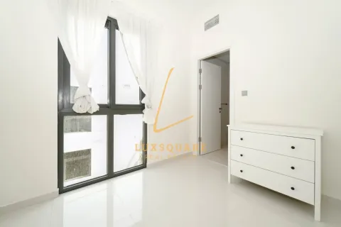 Townhouse in DAMAC Hills (Akoya by DAMAC), Dubai 3 bedrooms, 175 sq.m. № 77136 - photo 9