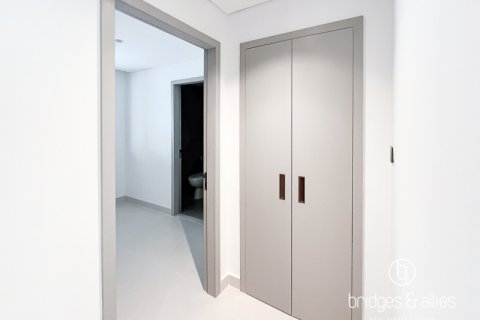 Снять в аренду виллу в Дубае: 3 спальни, 140.5м², № 77147 - фото 15