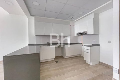 Apartment in Jumeirah Village Circle, Dubai 2 bedrooms, 106 sq.m. № 21974 - photo 2