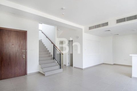 Maison de ville à Town Square, Dubai, 3 chambres, 200 m², № 21975 - photo 2