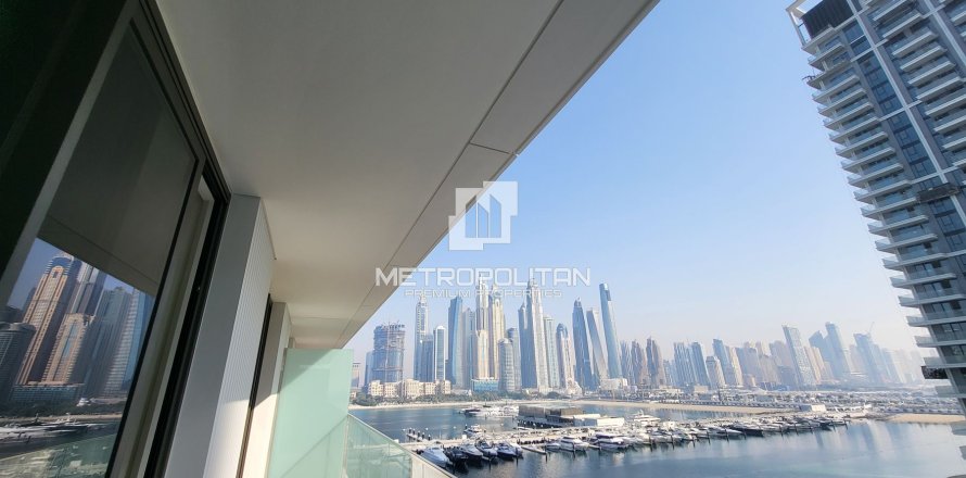 Apartamento en EMAAR Beachfront, Dubai Harbour, Dubai, 1 dormitorio, 79 m², № 16120