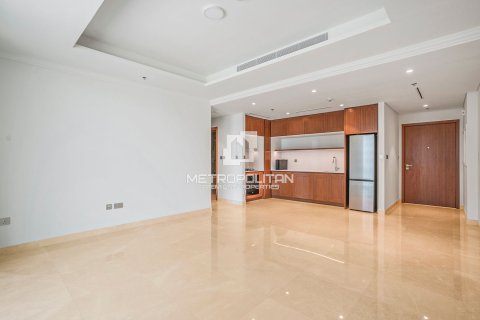 Apartamento en EMAAR Beachfront, Dubai Harbour, Dubai, 1 dormitorio, 79 m², № 16120 - foto 3