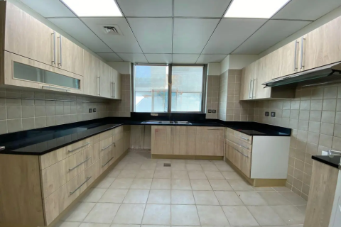 Appartement à Dubai, 3 chambres, 189 m², № 5550 - photo 2