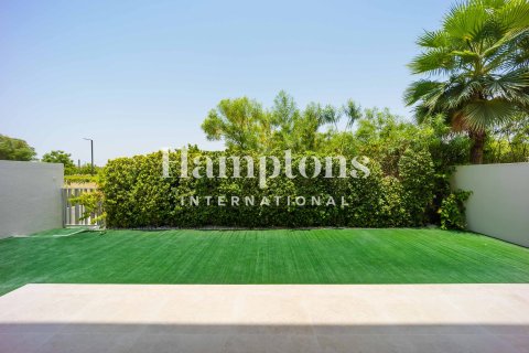 Villa in Golf Grove, Dubai Hills Estate, Dubai 3 bedrooms, 267.00322200 sq.m. № 112594 - photo 4