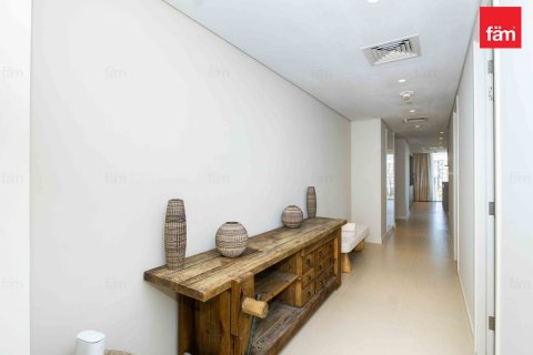 Appartement à Dubai, 3 chambres, 194.8 m², № 137454 - photo 7