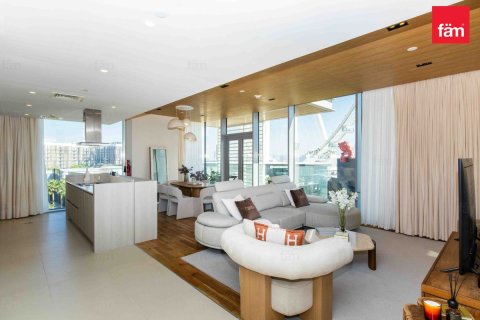 Appartement à Dubai, 3 chambres, 194.8 m², № 137454 - photo 2