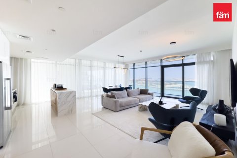 Appartement à Dubai Harbour, Dubai, 3 chambres, 197.9 m², № 137455