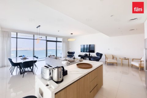Appartement à Dubai Harbour, Dubai, 3 chambres, 197.9 m², № 137455 - photo 2