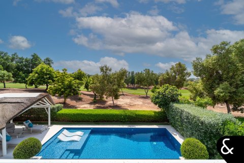 Villa in Jumeirah Golf Estates, Dubai 6 bedrooms, 764 sq.m. № 75702 - photo 3