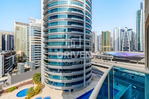 Apartment in Dubai Marina, Dubai 2 bedrooms, 128.39 sq.m. № 136747 - photo 16