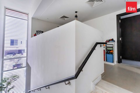 Adosado en Dubai, 3 dormitorios, 187.3 m², № 41038 - foto 20