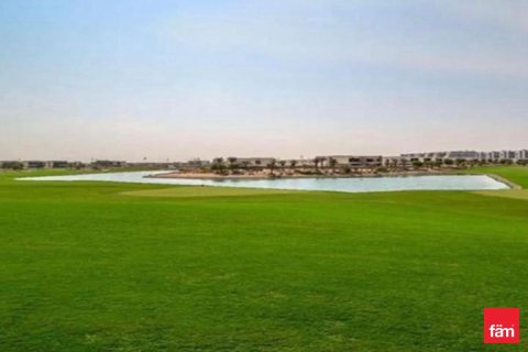 Land in Dubai 942.4 sq.m. № 41032 - photo 1