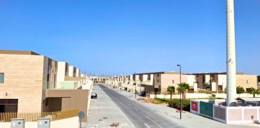 Townhouse in Dubai 4 bedrooms, 187.2 sq.m. № 41029