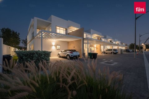 Maison de ville à Dubai, 4 chambres, 274.5 m², № 100059 - photo 3