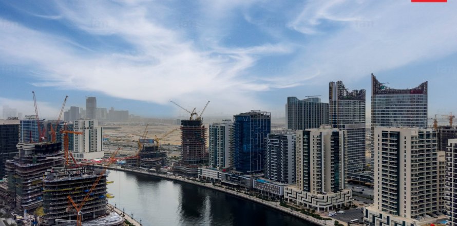 Квартира в Бизнес-Бэе, Дубай, 1 спальня, 38.7м², № 100062