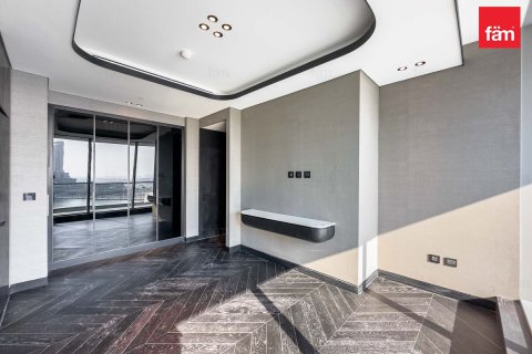 Apartment in Business Bay, Dubai 2 bedrooms, 186.4 sq.m. № 67587 - photo 2