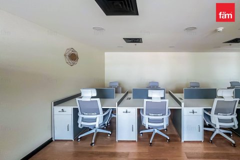Bureau à Dubai, 125 m², № 67585 - photo 6