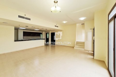 Apartamento en Jumeirah Village Circle, Dubai, 2 dormitorios, 225 m², № 73207 - foto 2