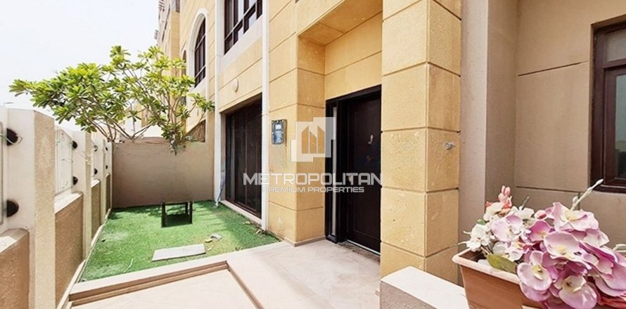 Apartamento en Jumeirah Village Circle, Dubai, 2 dormitorios, 225 m², № 73207