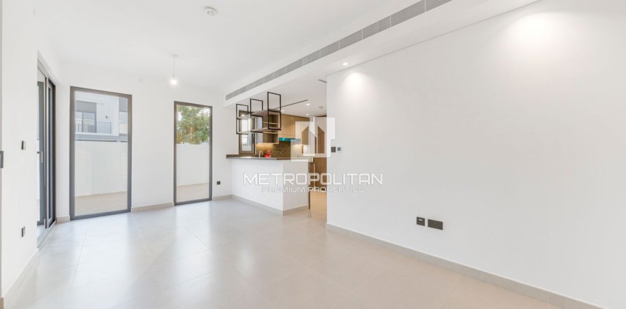 Adosado en Tilal Al Ghaf, Dubai, 4 dormitorios, 229 m², № 73215