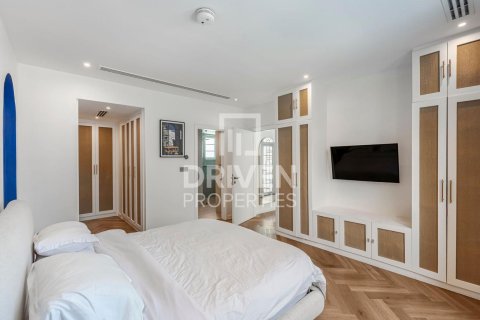 Купить виллу в Jumeirah Park, Дубай: 4 спальни, 510м², № 64882 - фото 9