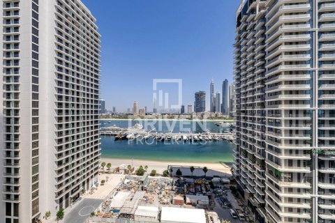 Apartment in EMAAR Beachfront, Dubai Harbour, Dubai 2 bedrooms, 154 sq.m. № 64881 - photo 1