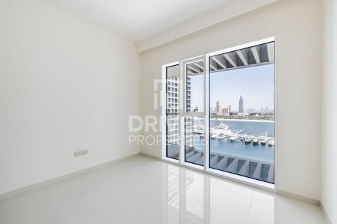 Apartment in EMAAR Beachfront, Dubai Harbour, Dubai 2 bedrooms, 154 sq.m. № 64881 - photo 12