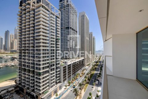 Apartment in EMAAR Beachfront, Dubai Harbour, Dubai 2 bedrooms, 154 sq.m. № 64881 - photo 3