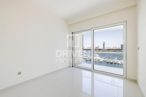 Apartment in EMAAR Beachfront, Dubai Harbour, Dubai 2 bedrooms, 154 sq.m. № 64881 - photo 7