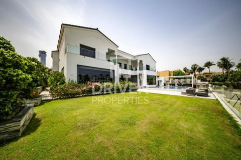 Villa in Palm Jumeirah, Dubai 6 bedrooms, 910 sq.m. № 64880 - photo 28