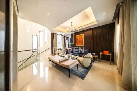 Villa in Palm Jumeirah, Dubai 6 bedrooms, 910 sq.m. № 64880 - photo 22