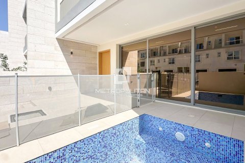 Townhouse in Jumeirah Village Circle, Dubai 4 bedrooms, 325 sq.m. № 15910 - photo 3