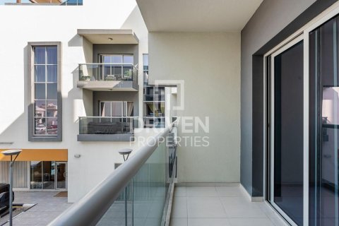 Apartment in Umm Al Sheif, Dubai 2 bedrooms, 114.92 sq.m. № 136592 - photo 13