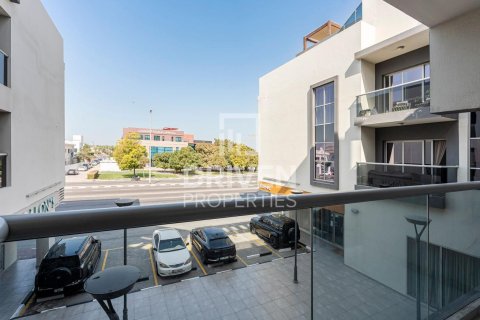 Apartment in Umm Al Sheif, Dubai 2 bedrooms, 114.92 sq.m. № 136592 - photo 12
