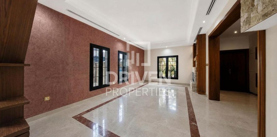 Villa in The Villa, Dubai 5 bedrooms, 726.69 sq.m. № 136589