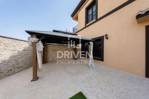 Villa in The Villa, Dubai 5 bedrooms, 726.69 sq.m. № 136589 - photo 24