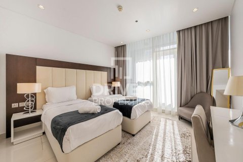 Apartment in Damac Maison The Distinction, Downtown Dubai (Downtown Burj Dubai), Dubai 3 bedrooms, 164.44 sq.m. № 136582 - photo 12