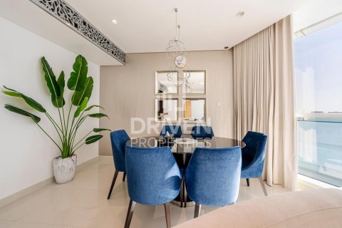 Apartment in Damac Maison The Distinction, Downtown Dubai (Downtown Burj Dubai), Dubai 3 bedrooms, 164.44 sq.m. № 136582 - photo 15