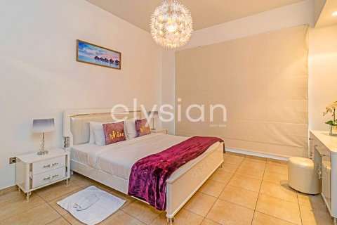 Apartamento en Marina Residences, Palm Jumeirah, Dubai, 2 dormitorios, 161 m², № 38126 - foto 6