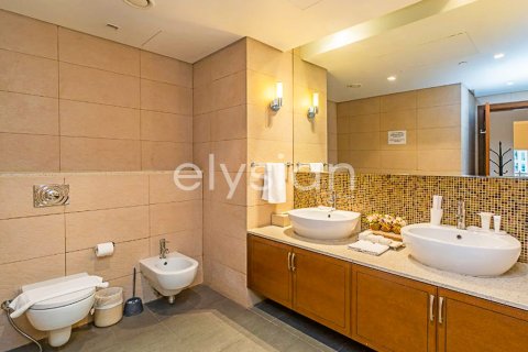 Apartamento en Marina Residences, Palm Jumeirah, Dubai, 2 dormitorios, 161 m², № 38126 - foto 2