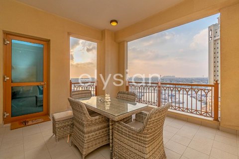 Apartamento en Marina Residences, Palm Jumeirah, Dubai, 2 dormitorios, 161 m², № 38126 - foto 1
