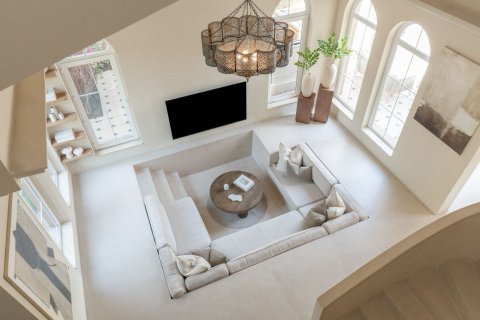 Villa in Dubai 5 bedrooms, 376 sq.m. № 96850 - photo 28