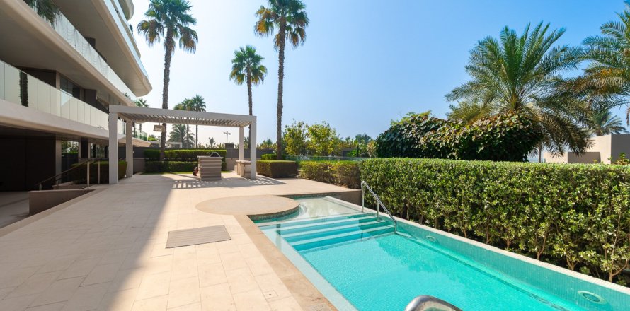 Apartment in Palm Jumeirah, Dubai 3 bedrooms, 896 sq.m. № 96858