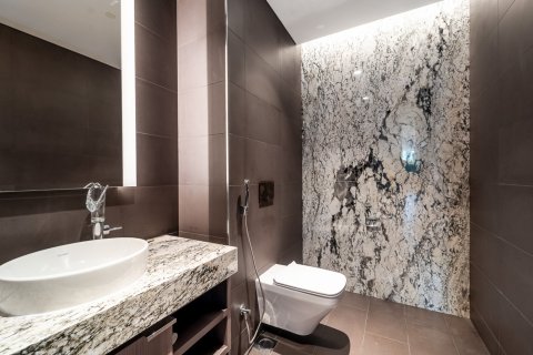 Apartment in Palm Jumeirah, Dubai 3 bedrooms, 896 sq.m. № 96858 - photo 15