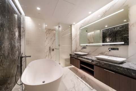 Apartment in Palm Jumeirah, Dubai 3 bedrooms, 896 sq.m. № 96858 - photo 12